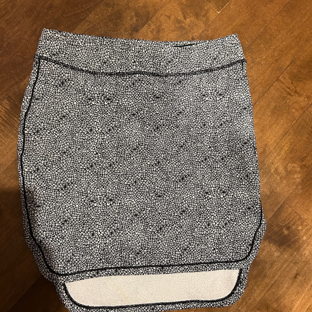 Lululemon Athletica Black Asymmetrical Pencil Skirt